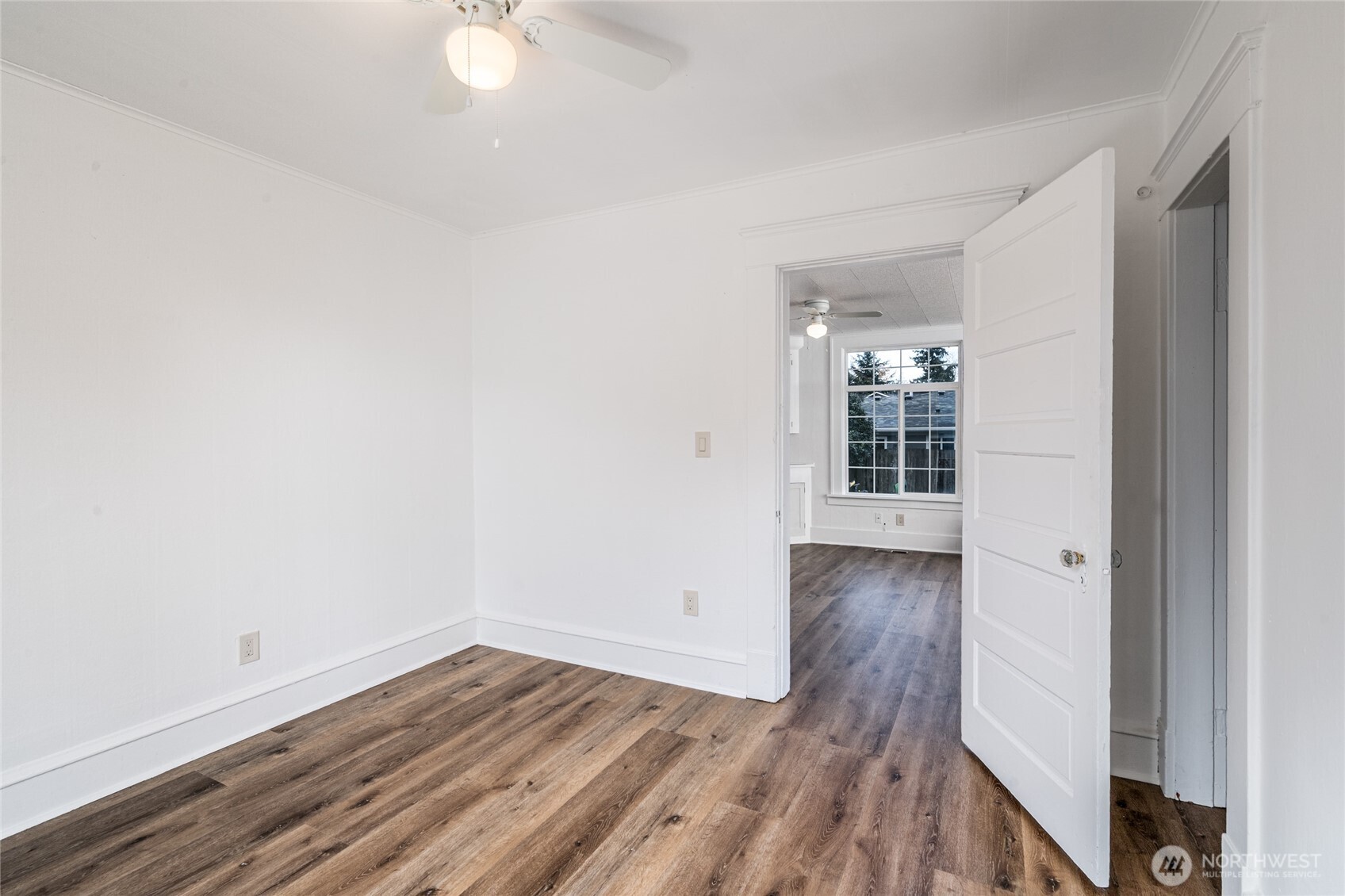 1016 E Orange Avenue Burlington WA 98233