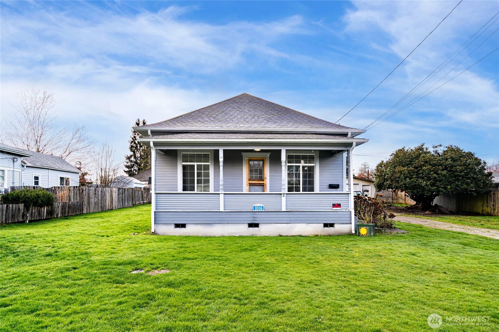 1016 E Orange Avenue Burlington WA 98233
