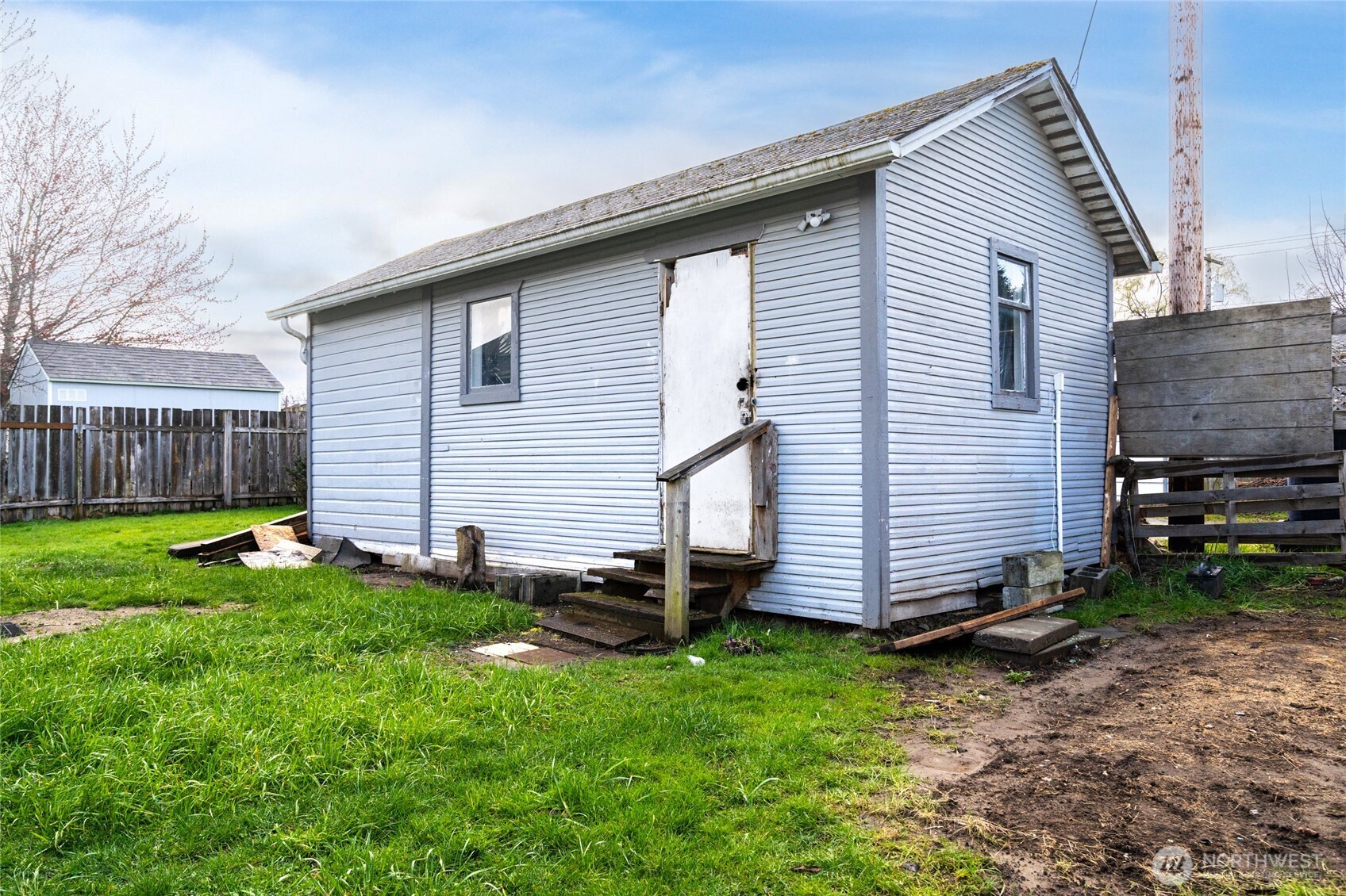 1016 E Orange Avenue Burlington WA 98233