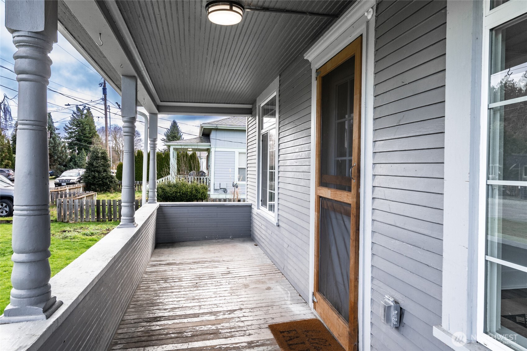 1016 E Orange Avenue Burlington WA 98233
