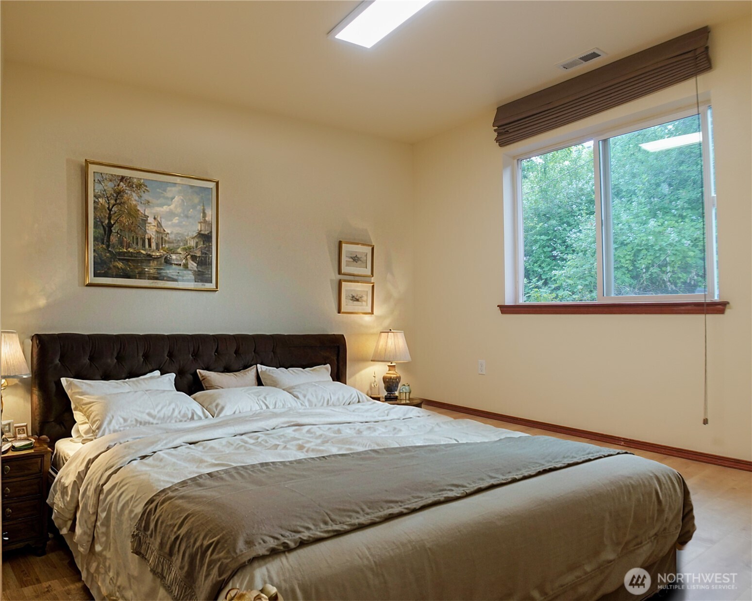 5451 32nd Avenue SW Seattle WA 98126