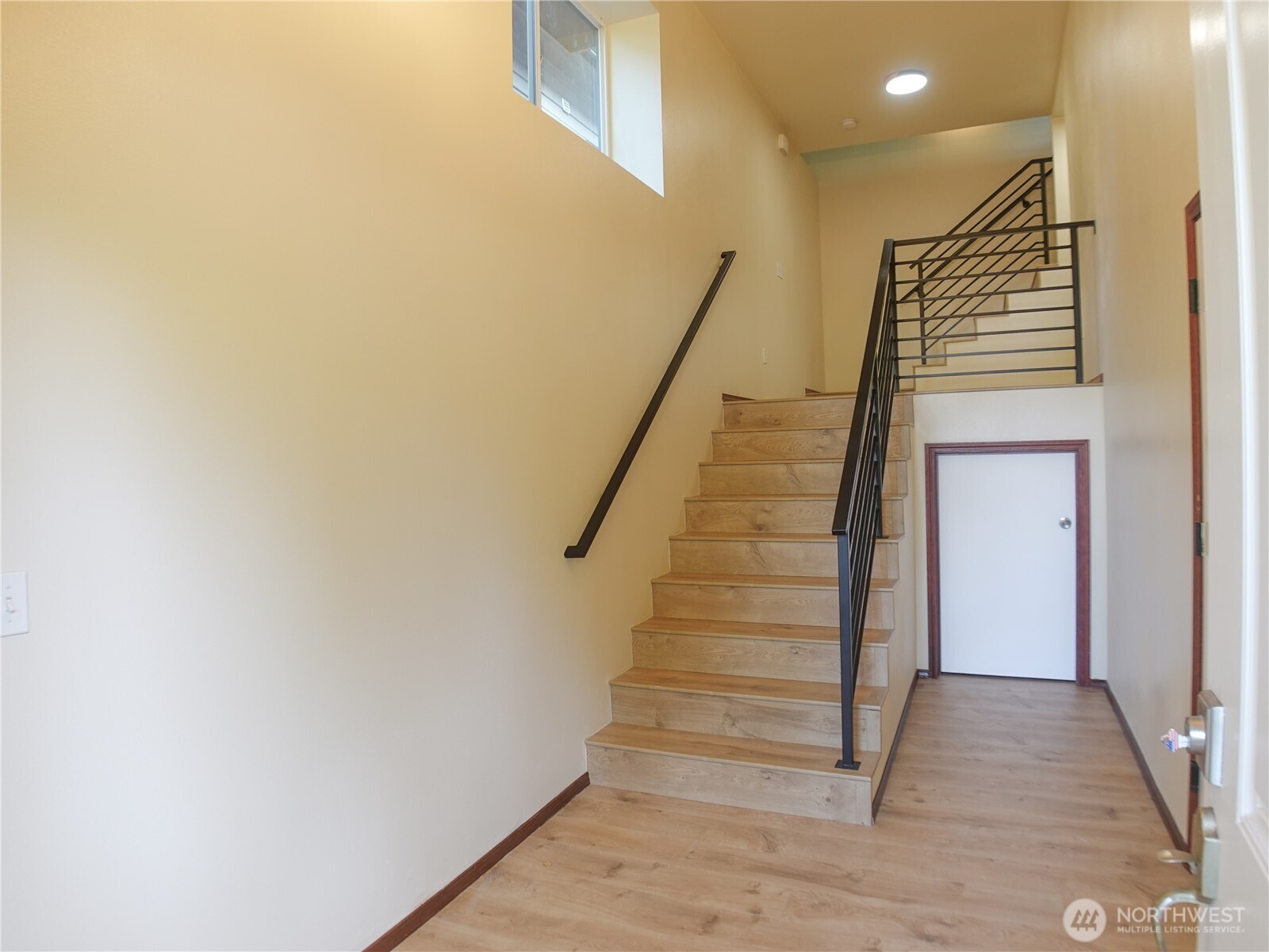 5451 32nd Avenue SW Seattle WA 98126
