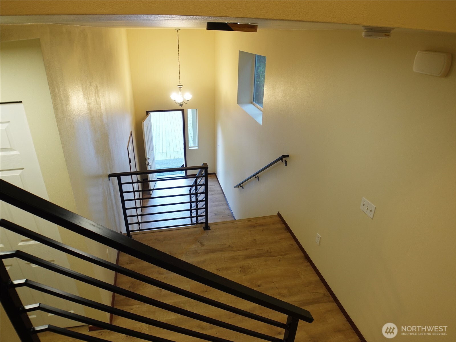 5451 32nd Avenue SW Seattle WA 98126