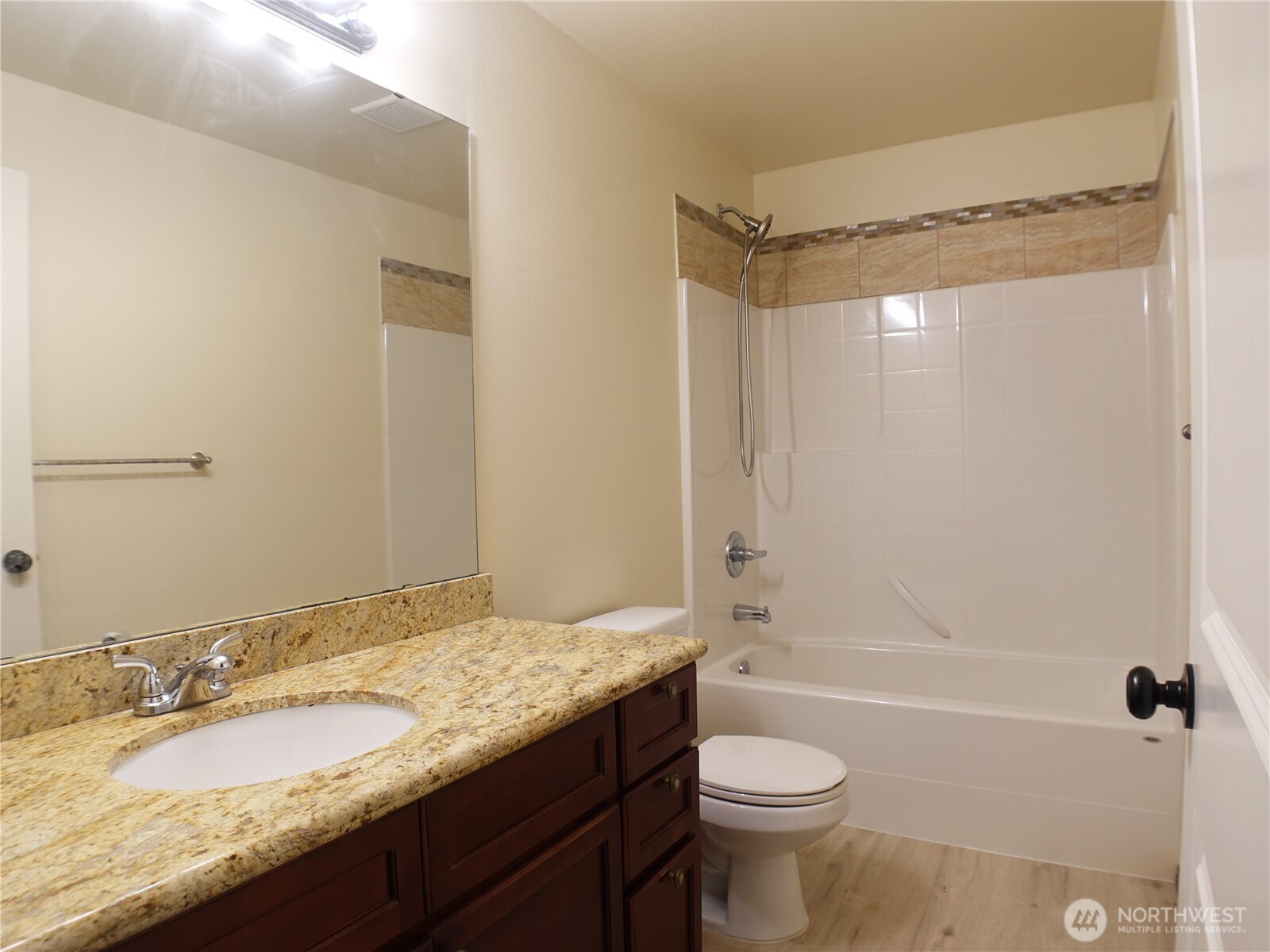 5451 32nd Avenue SW Seattle WA 98126