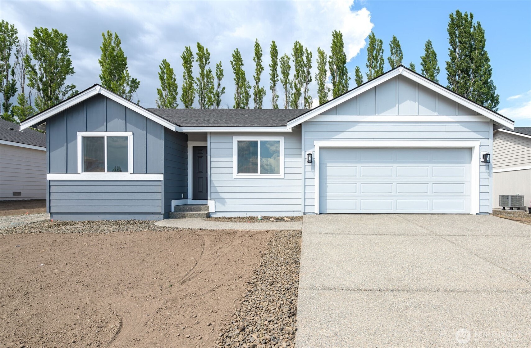 609 N Oak Street Tieton WA 98947