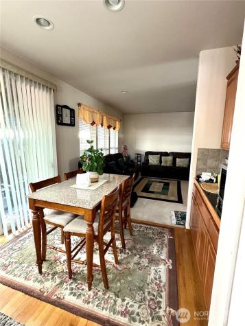 1612 Holbrook Avenue Everett WA 98203