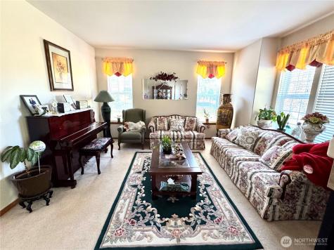 1612 Holbrook Avenue Everett WA 98203