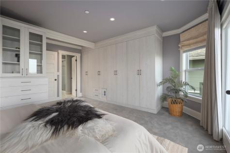 1618 37th Avenue Seattle WA 98122