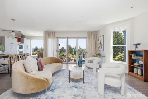 1618 37th Avenue Seattle WA 98122