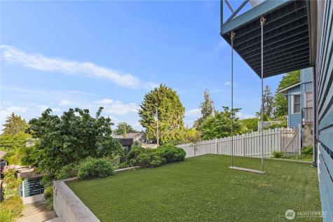 1618 37th Avenue Seattle WA 98122