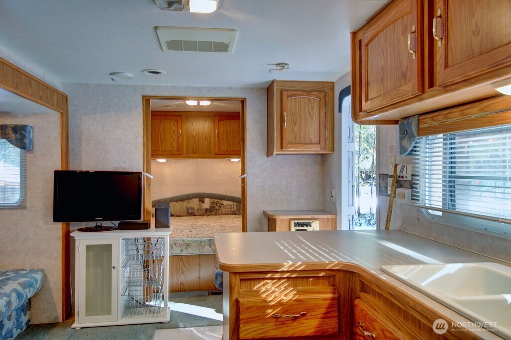 291 Schinn Canyon Drive Deming WA 98244