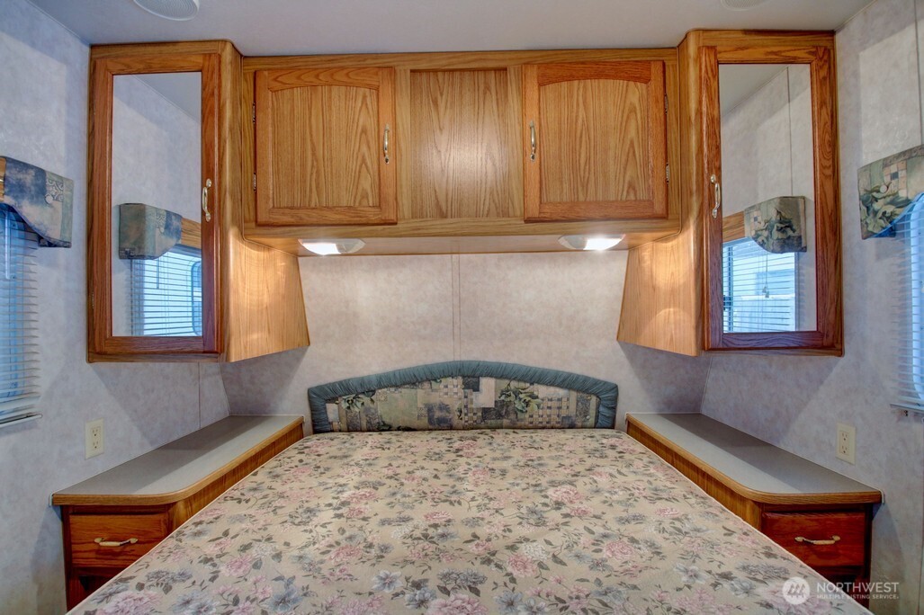 291 Schinn Canyon Drive Deming WA 98244