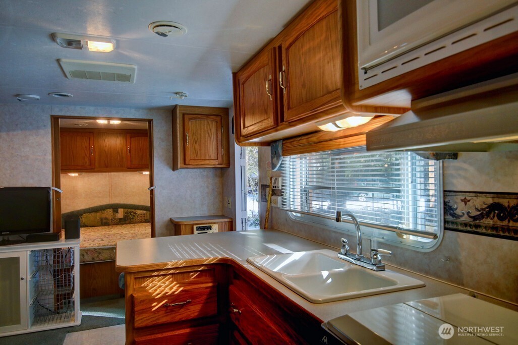 291 Schinn Canyon Drive Deming WA 98244