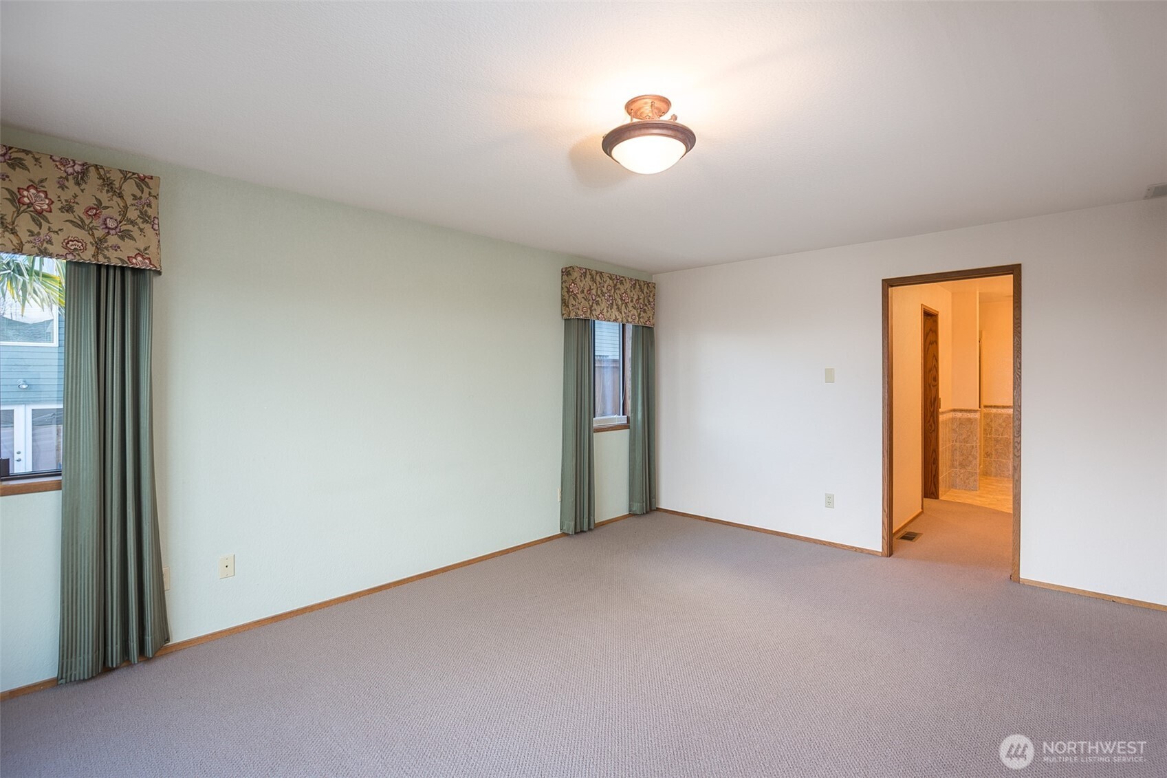 527 S Liberty Street Port Angeles WA 98362