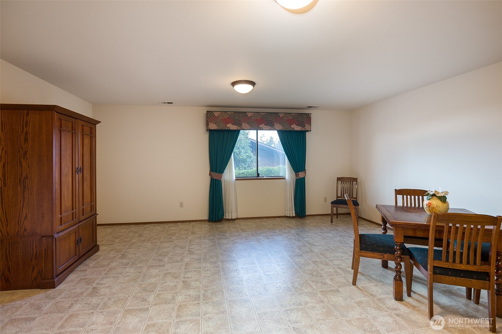 527 S Liberty Street Port Angeles WA 98362