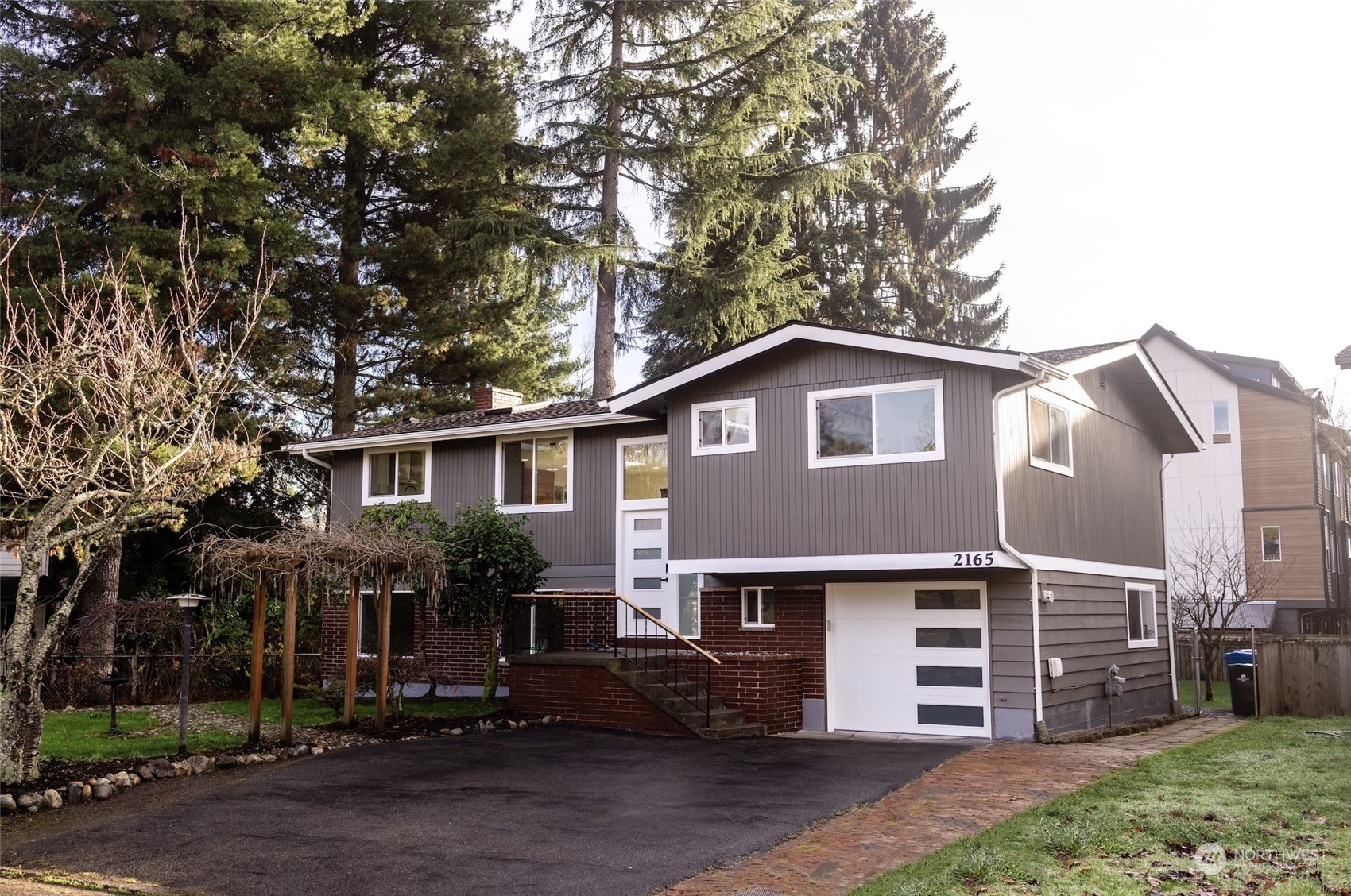 2165 N 186th Street Shoreline WA 98133