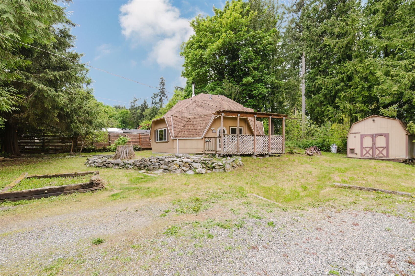 27299 Baywood Drive NE Kingston WA 98346