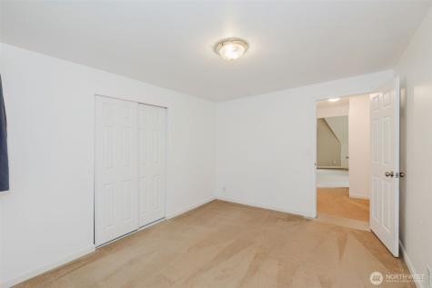 27299 Baywood Drive NE Kingston WA 98346
