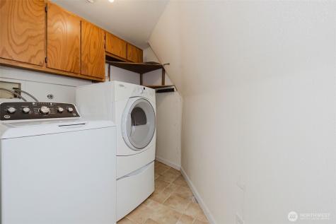 27299 Baywood Drive NE Kingston WA 98346