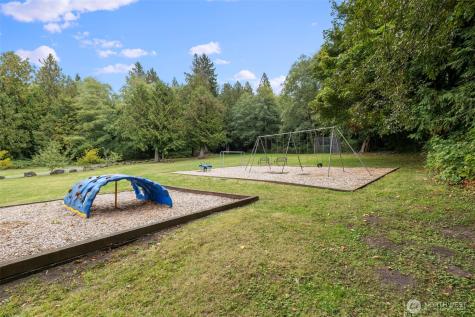 27299 Baywood Drive NE Kingston WA 98346
