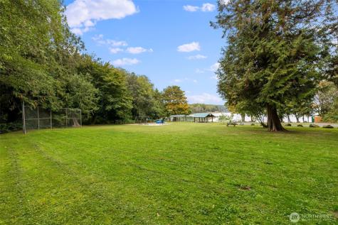 27299 Baywood Drive NE Kingston WA 98346