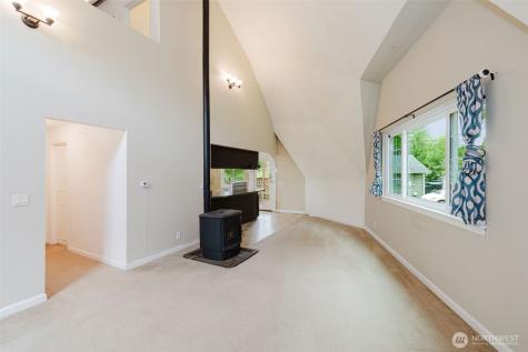 27299 Baywood Drive NE Kingston WA 98346