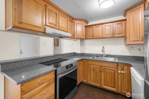 2228 192nd Place SW Lynnwood WA 98036
