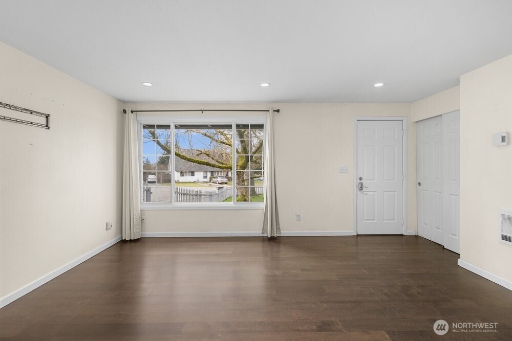 2228 192nd Place SW Lynnwood WA 98036