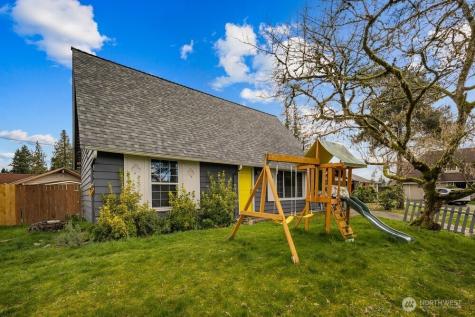 2228 192nd Place SW Lynnwood WA 98036