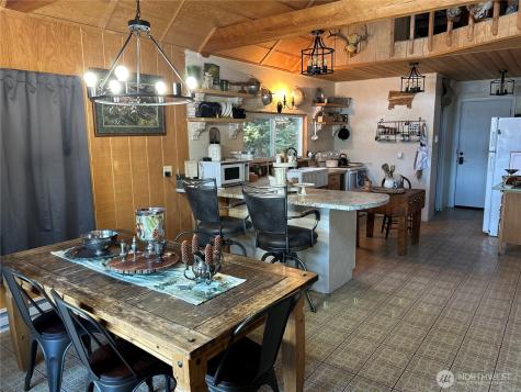 5 Moore Riverside WA 98840