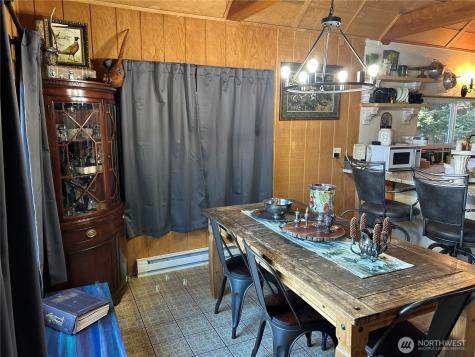 5 Moore Riverside WA 98840