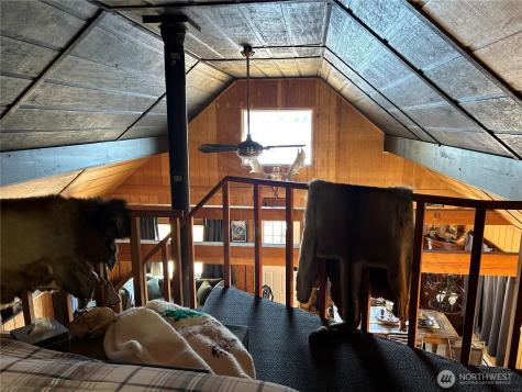 5 Moore Riverside WA 98840