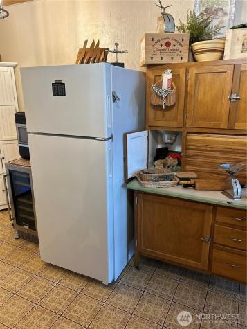 5 Moore Riverside WA 98840