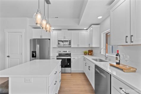 1030 Finch Lane Wenatchee WA 98801