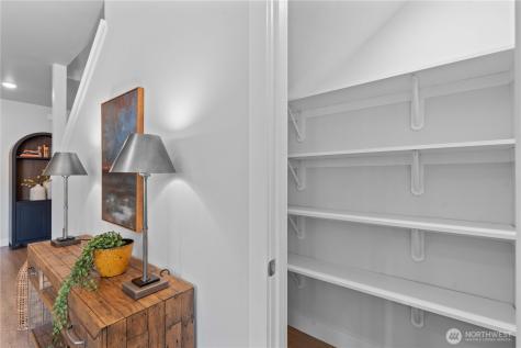 1030 Finch Lane Wenatchee WA 98801