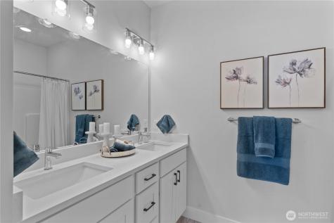 1030 Finch Lane Wenatchee WA 98801