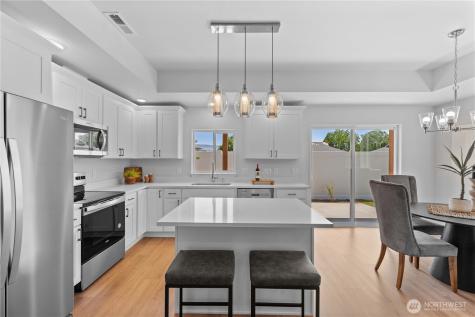 1030 Finch Lane Wenatchee WA 98801