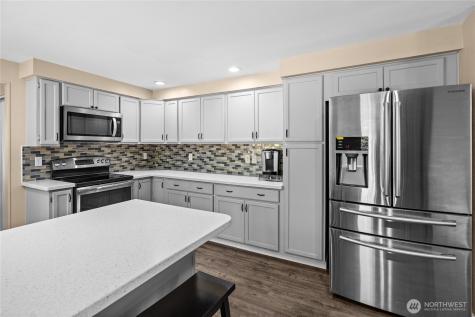 10357 Wilkes Court NW Silverdale WA 98383