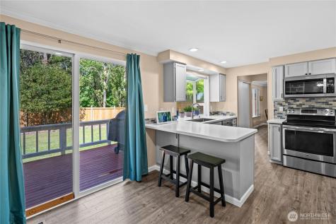 10357 Wilkes Court NW Silverdale WA 98383