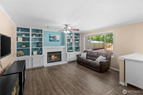 10357 Wilkes Court NW Silverdale WA 98383