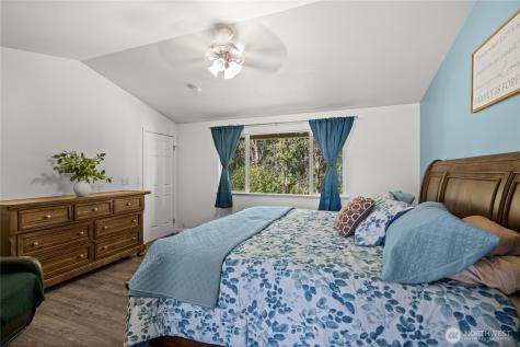 10357 Wilkes Court NW Silverdale WA 98383