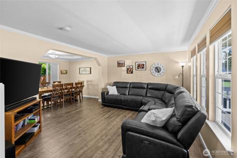 10357 Wilkes Court NW Silverdale WA 98383