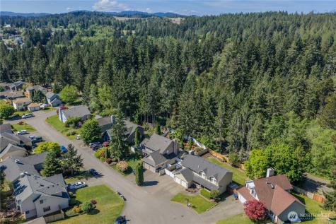 10357 Wilkes Court NW Silverdale WA 98383