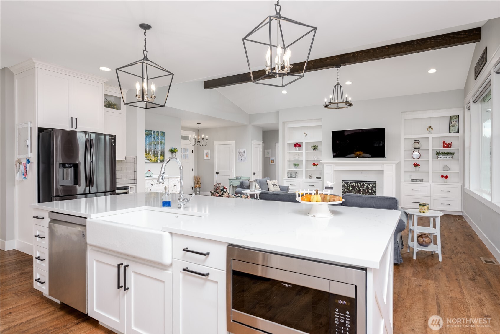 213 Roman Road Port Angeles WA 98362