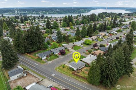 1703 N Frace Street Tacoma WA 98406