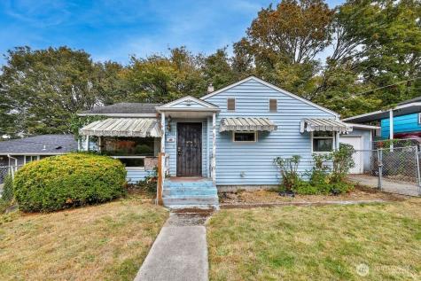 2506 23RD Seattle WA 98144