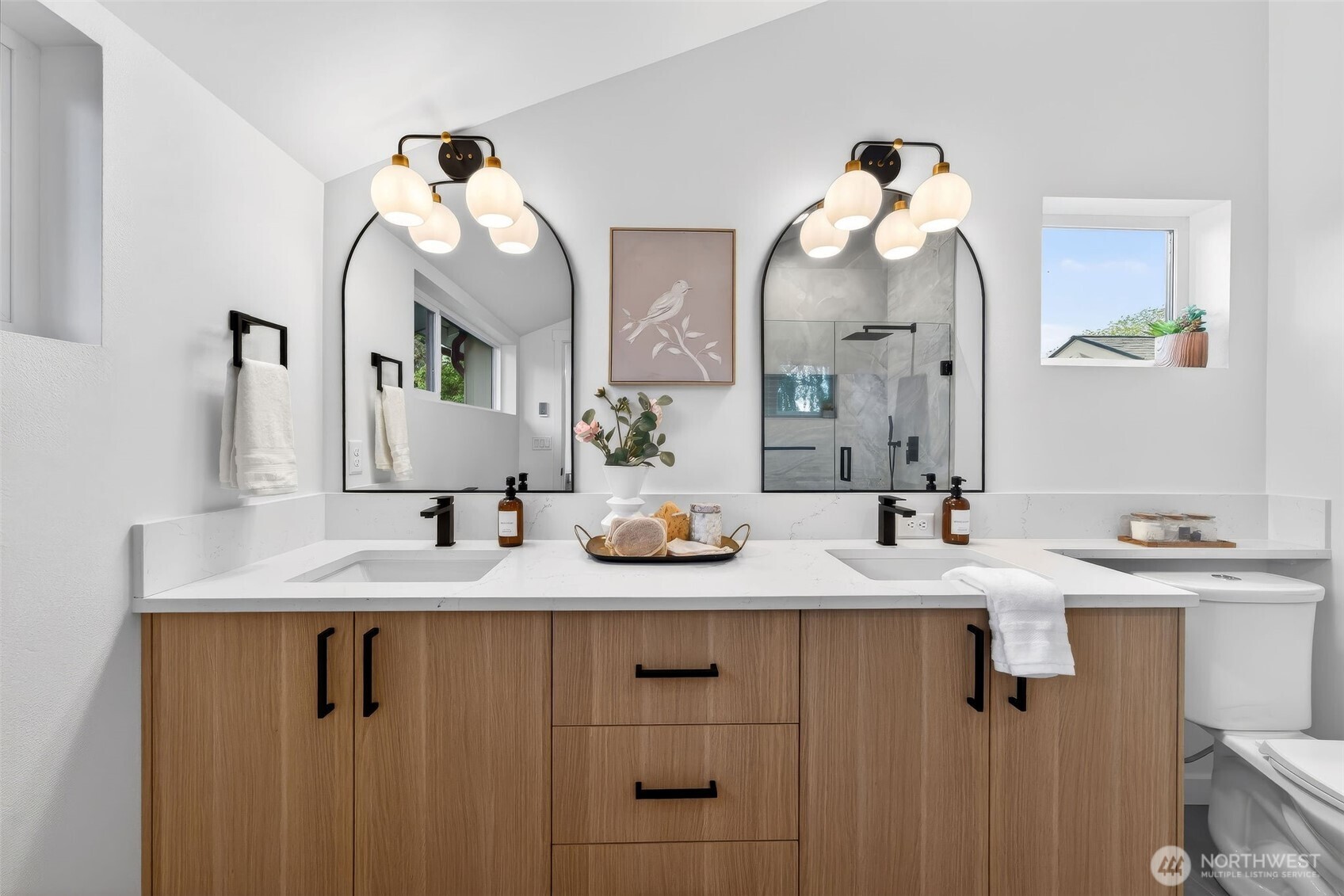 8510 15th Avenue NE Seattle WA 98115