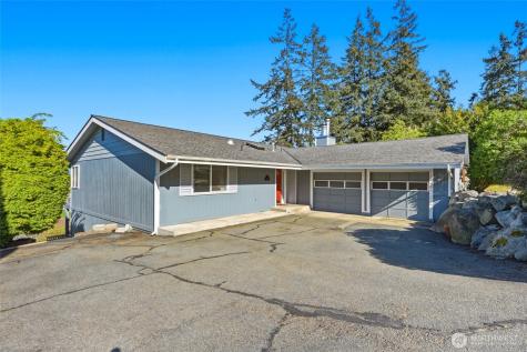 2198 Aurora Court Oak Harbor WA 98277