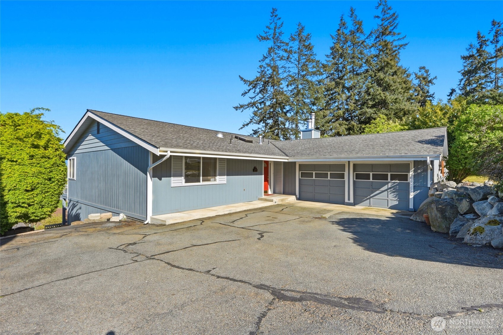 2198 Aurora Court Oak Harbor WA 98277