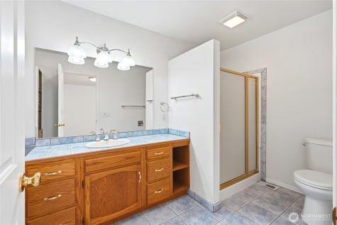 2198 Aurora Court Oak Harbor WA 98277